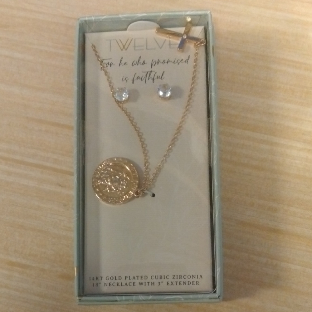 Gold Plated Necklace with Cubic Zirconia